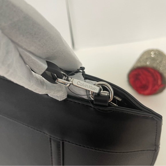 Calvin Klein Gillian Satchel Handbag In Black & Silver - New With Tag- Reemoly - Picture 7 of 13